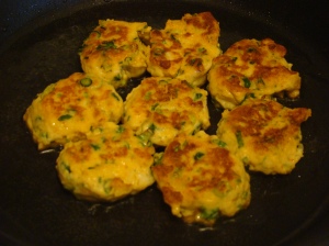 asian fish cakes cooking