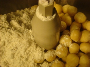 Macadamia meal flour