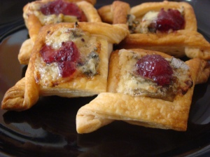 Blue Cheese and Fig Tartlets