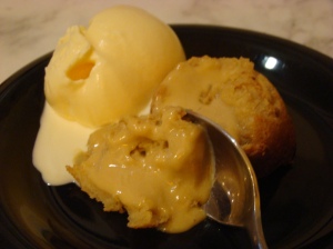 Caramel pudding with ice-cream